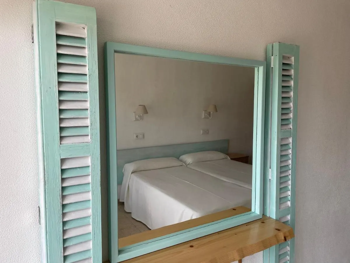 Guest house Hostal Roberto Palma Nova
