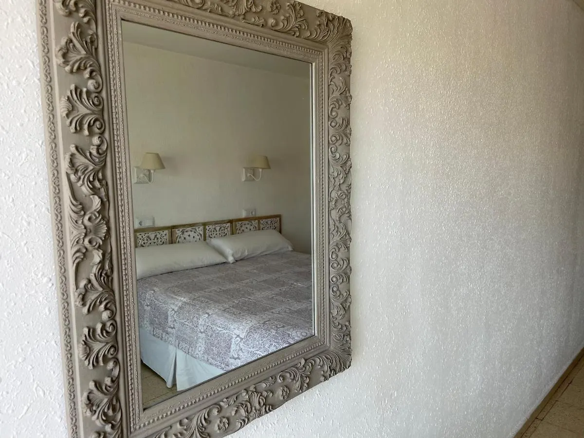 Hostal Roberto Palmanova